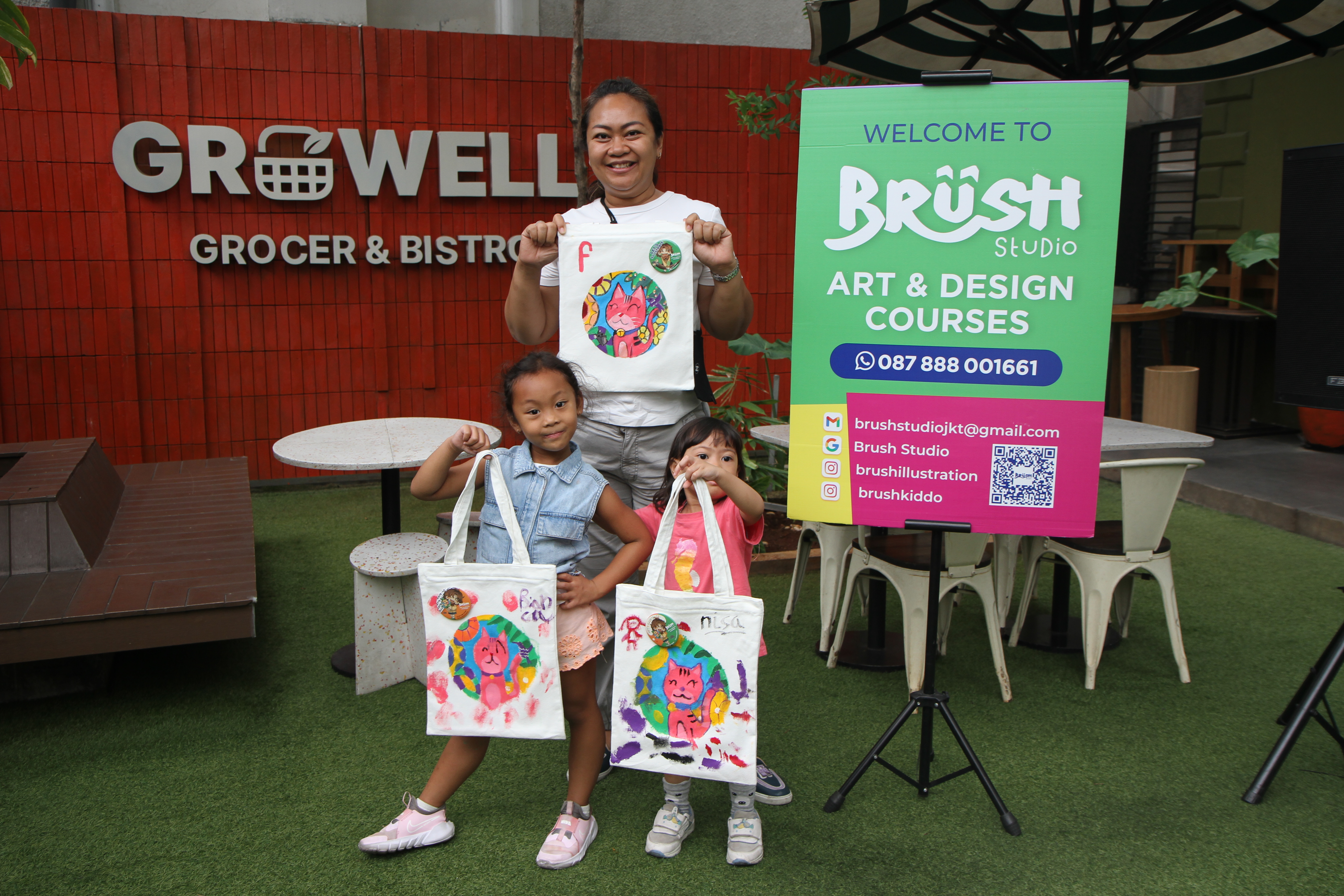 Cara Mendukung Anak Belajar Gambar